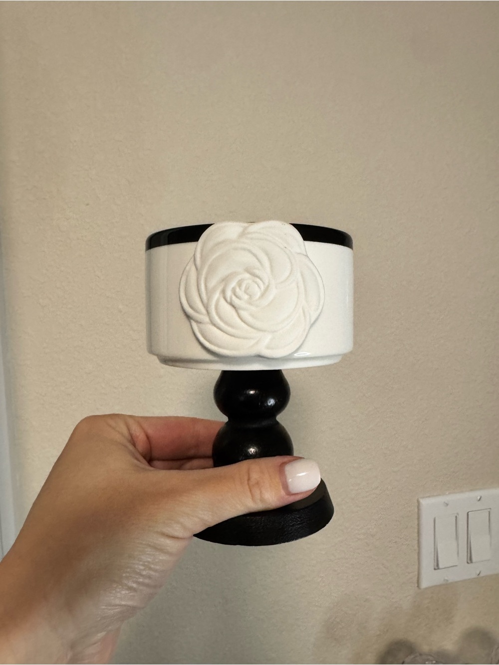 White Ceramic Rose Pedestal Bowl on Black Stand - Picture 2 of 5